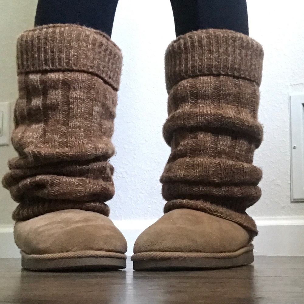 Brown droopy layered boots